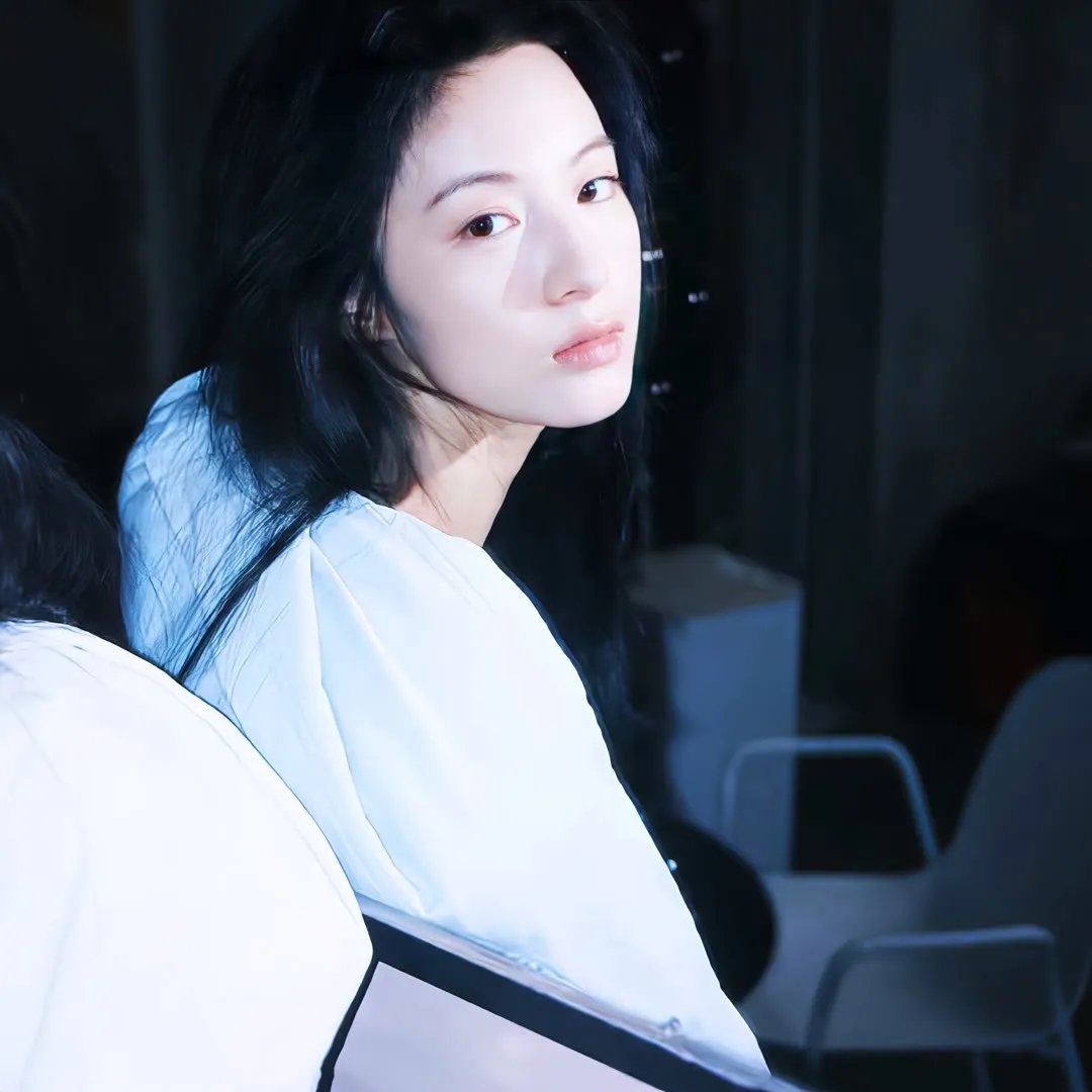 热血搜救队:翻转世界